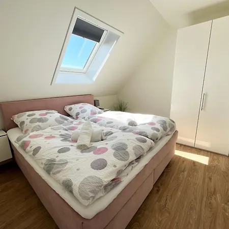 Ferienhaus Malia Apartment Fedderwardersiel